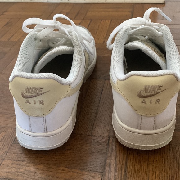 Nike Air Force 1’07 - Picture 4 of 5